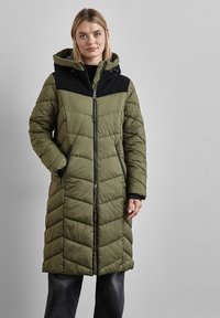 Пальто Пальто