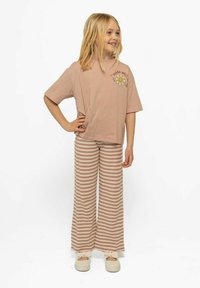 Футболка Футболка