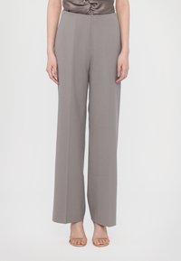 Прямые брюки Прямые брюки