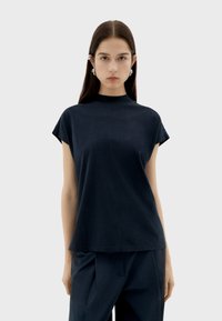 Майка Майка