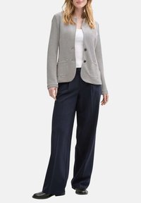 Блейзер Блейзер