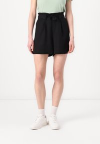 Шорты Шорты