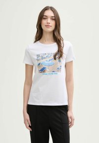 Футболка Футболка