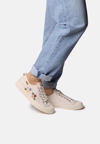 Сникерсы Сникерсы