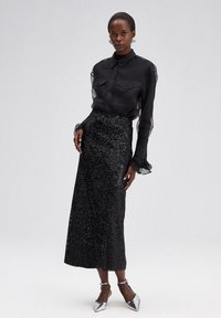 Длинная юбка Длинная юбка