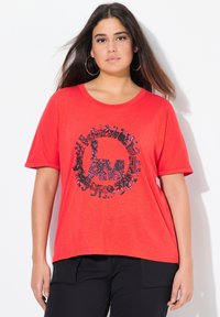 Футболка Футболка