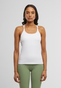 Топ на бретельках Топ на бретельках