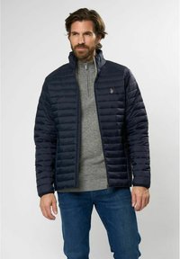 Зимняя куртка Зимняя куртка