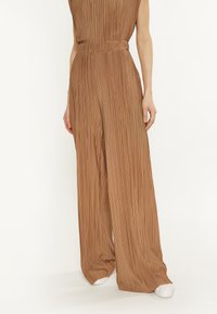 Брюки Брюки