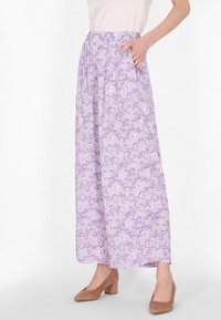 Широкие брюки Широкие брюки