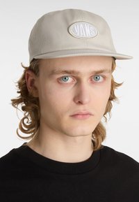 Кепка Кепка