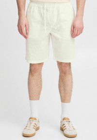 Льняные брюки Льняные брюки