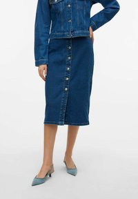 Джинсовая юбка Джинсовая юбка