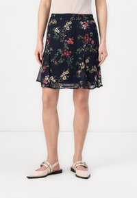 Летняя юбка Летняя юбка