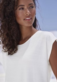 Футболка Футболка