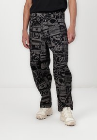 Брюки Брюки