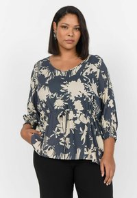 Блузка Блузка