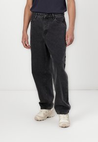 Брюки Брюки