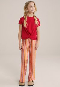 Футболка Футболка