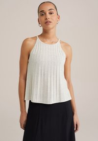 Топ на бретельках Топ на бретельках