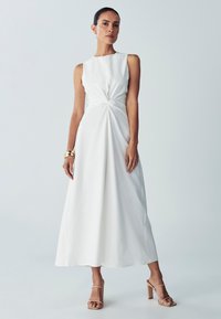 Длинное платье Длинное платье