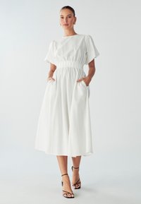 Летнее платье Летнее платье