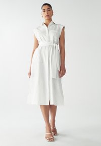 Блузка-платье Блузка-платье