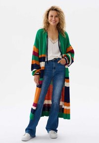 Длинный жилет Длинный жилет