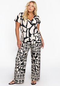 Брюки Брюки