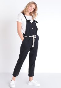 Комбинезон Комбинезон