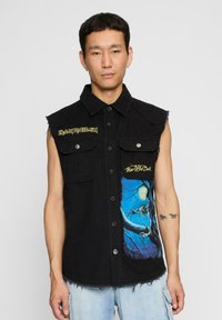 Жилет Жилет