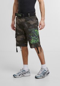 Шорты Шорты