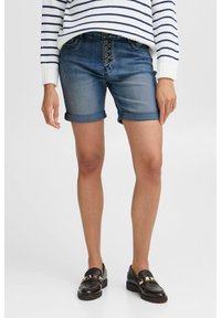 Джинсовые шорты Джинсовые шорты