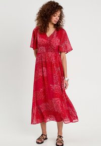 Платье Платье