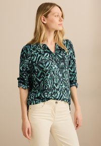 Блузка Блузка