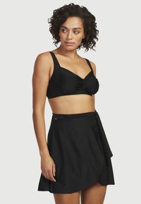 Низ от бикини Низ от бикини