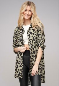 Блузка-рубашка Блузка-рубашка