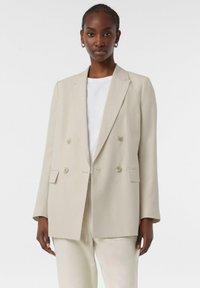 Блейзер Блейзер