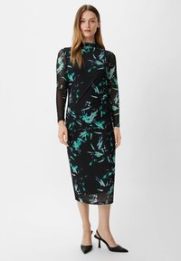 Платье футляр Платье футляр