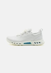 Кроссовки Кроссовки