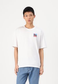 Футболка Футболка