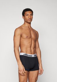 Трусы шортики Трусы шортики