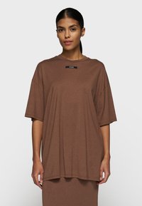 Длинная майка Длинная майка