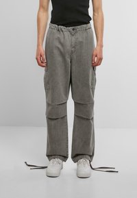 Прямые джинсы Прямые джинсы