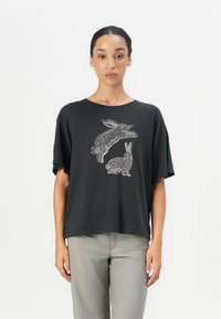 Футболка Футболка