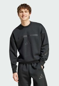 Спортивная кофта Спортивная кофта