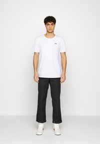 Футболка Футболка