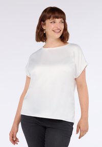 Атласная блузка Атласная блузка