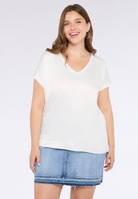 Атласная блузка Атласная блузка