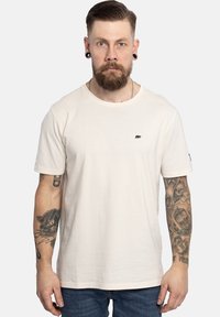 Футболка Футболка